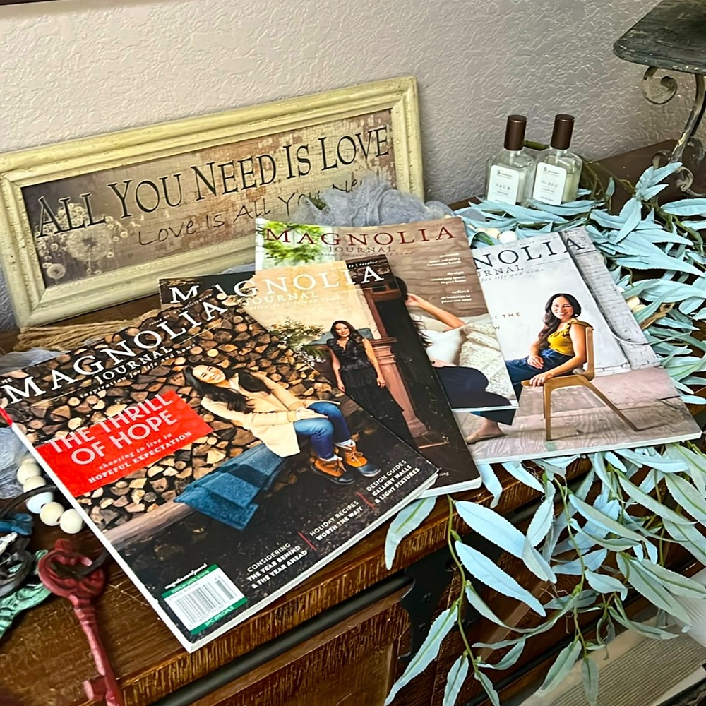 Magnolia journal Lot of 4